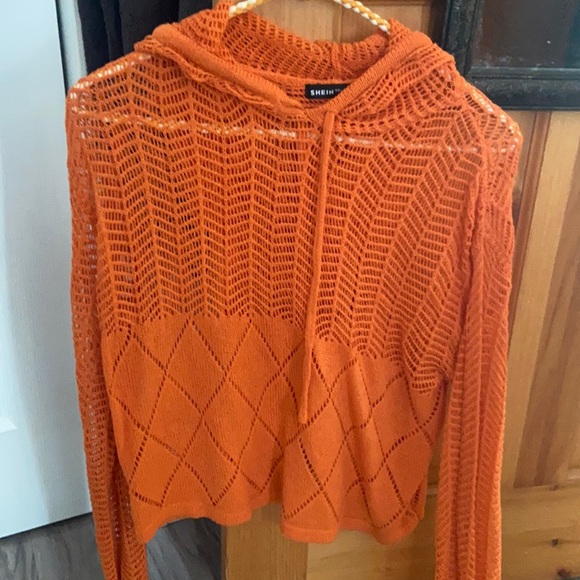 Sweater - Picture 1 of 1